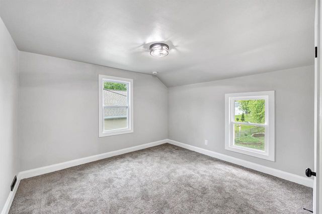 1242 SHAWANO AVENUE, Green Bay, WI 54303