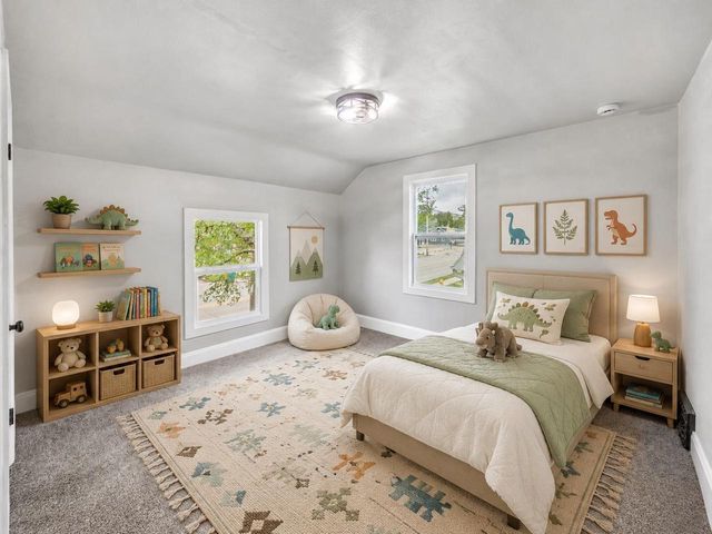 1242 SHAWANO AVENUE, Green Bay, WI 54303