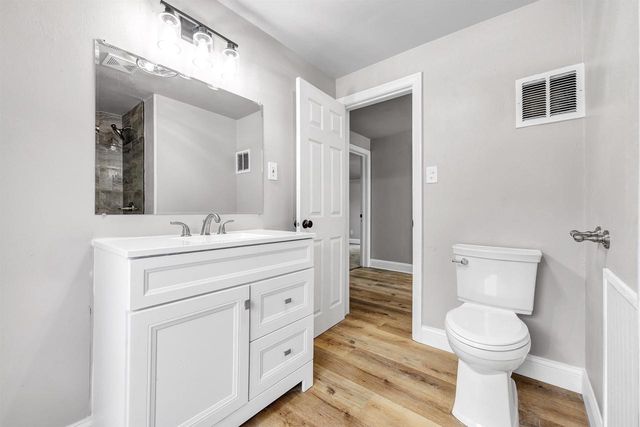 1242 SHAWANO AVENUE, Green Bay, WI 54303