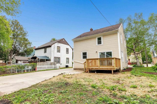 1242 SHAWANO AVENUE, Green Bay, WI 54303