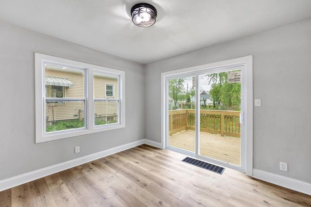 1242 SHAWANO AVENUE, Green Bay, WI 54303