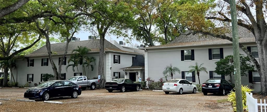 5221 BAYSHORE BOULEVARD 29, Tampa, FL 33611