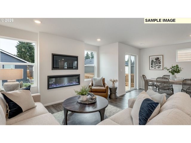 12105 Ne 16TH St, Vancouver, WA 98684
