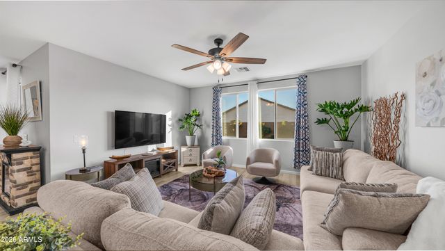 17597 W RED FOX Road, Surprise, AZ 85387