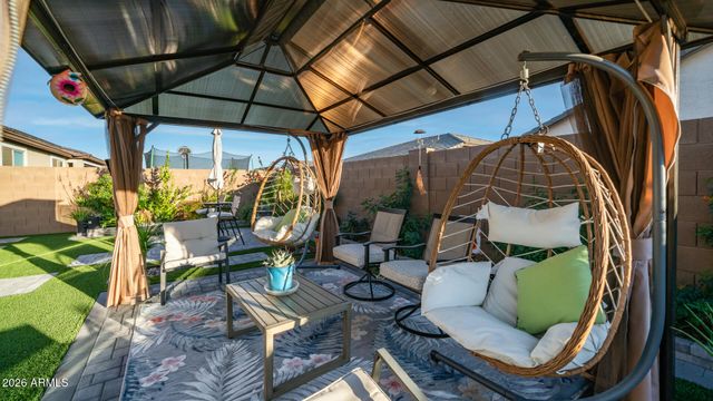 17597 W RED FOX Road, Surprise, AZ 85387