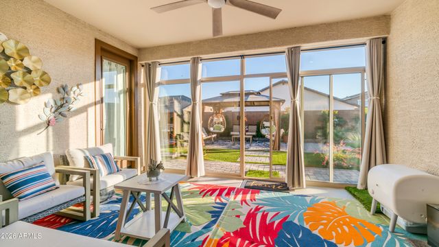 17597 W RED FOX Road, Surprise, AZ 85387