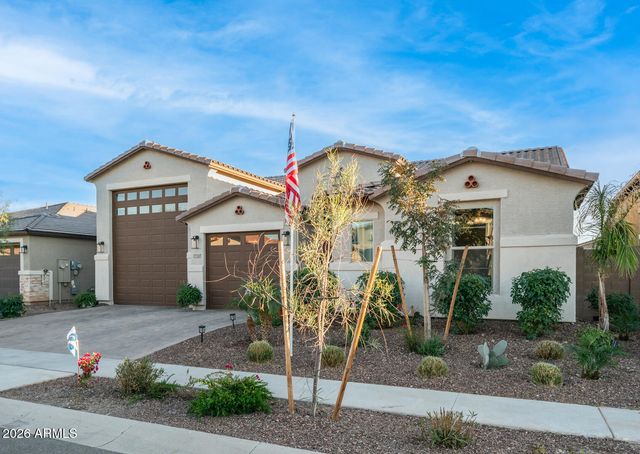 17597 W RED FOX Road, Surprise, AZ 85387