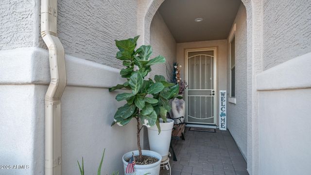 17597 W RED FOX Road, Surprise, AZ 85387