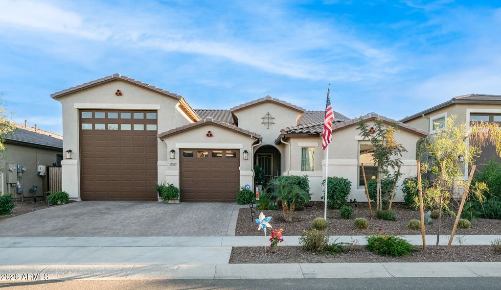 17597 W RED FOX Road, Surprise, AZ 85387