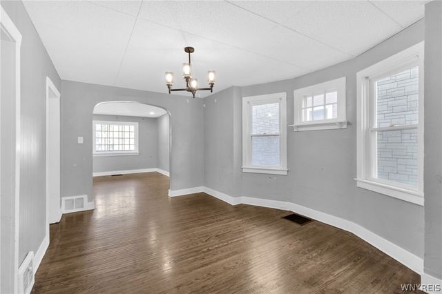 27 Como Avenue, Buffalo, NY 14220