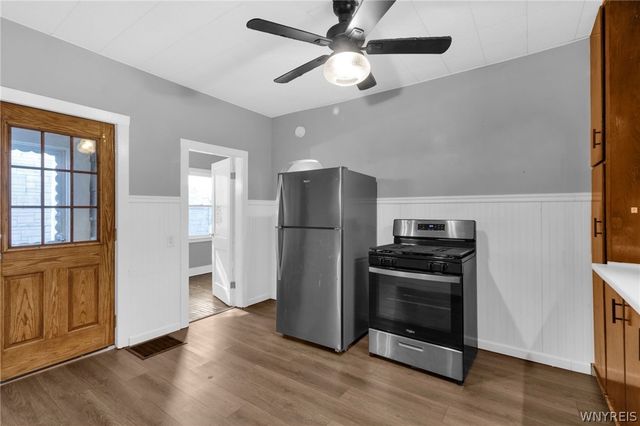 27 Como Avenue, Buffalo, NY 14220