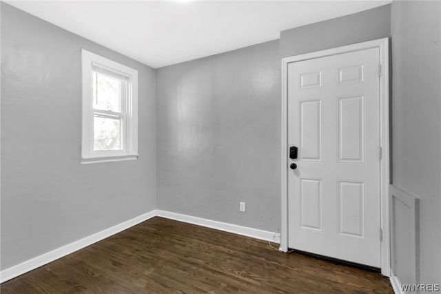 27 Como Avenue, Buffalo, NY 14220