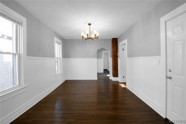 27 Como Avenue, Buffalo, NY 14220