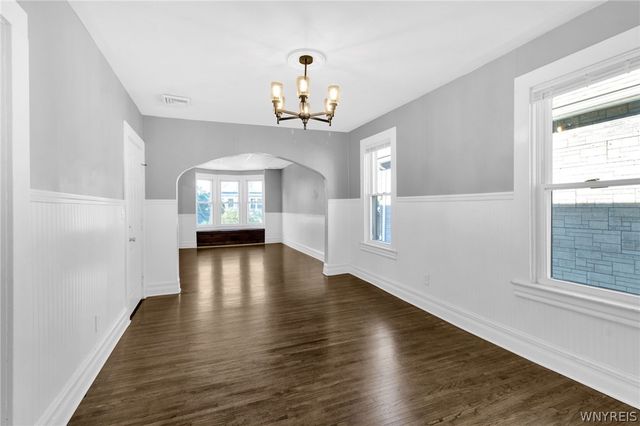27 Como Avenue, Buffalo, NY 14220