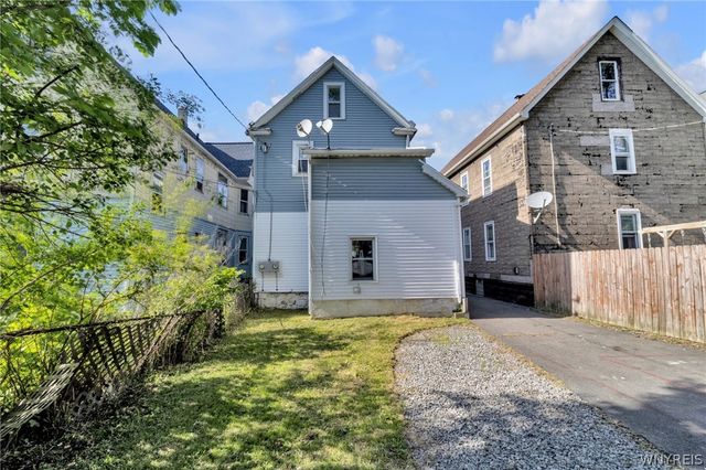 27 Como Avenue, Buffalo, NY 14220