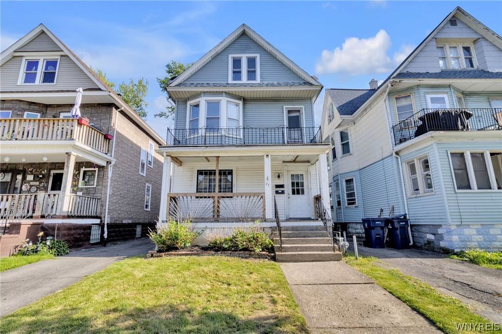 27 Como Avenue, Buffalo, NY 14220