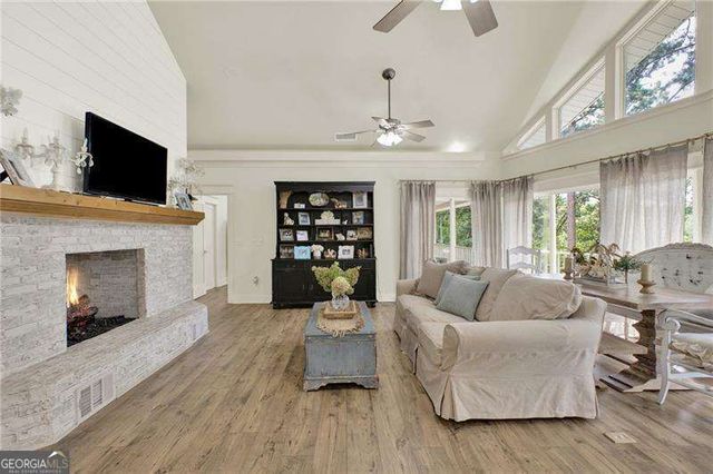 190 Ash Trail, Waleska, GA 30183