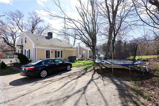 196 Simmonsville Avenue, Johnston, RI 02919