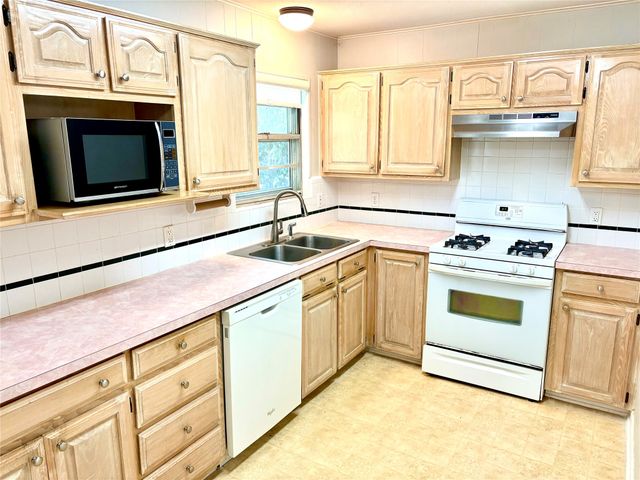 2014 Jacqueline Drive, Denton, TX 76205
