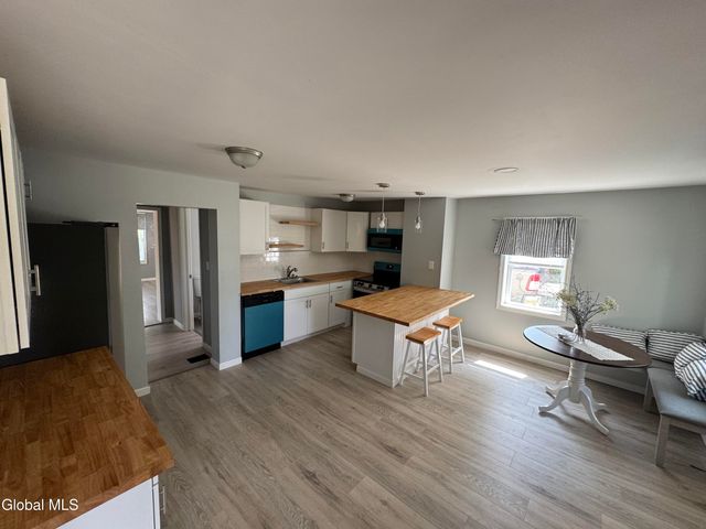 117 Kringsbush Road, Ephratah, NY 13452