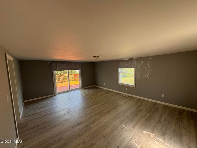 117 Kringsbush Road, Ephratah, NY 13452