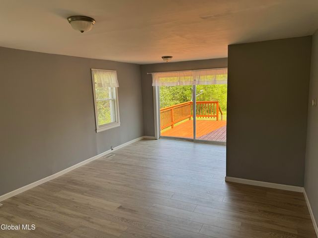 117 Kringsbush Road, Ephratah, NY 13452