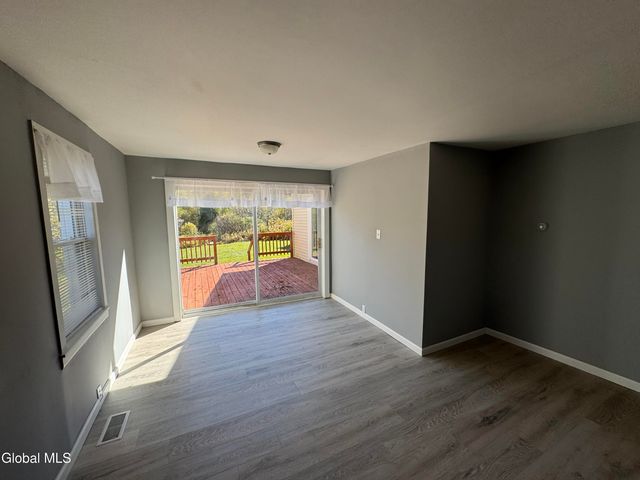 117 Kringsbush Road, Ephratah, NY 13452