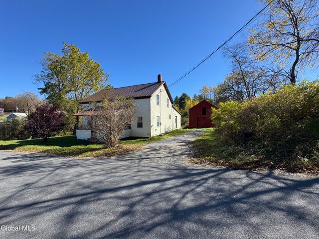 117 Kringsbush Road, Ephratah, NY 13452