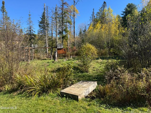 117 Kringsbush Road, Ephratah, NY 13452