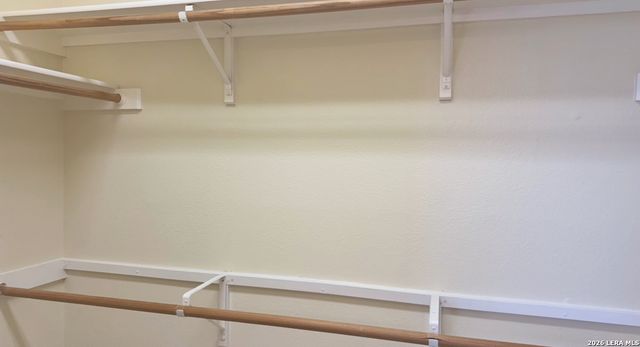 135 Muirfield, La Vernia, TX 78121