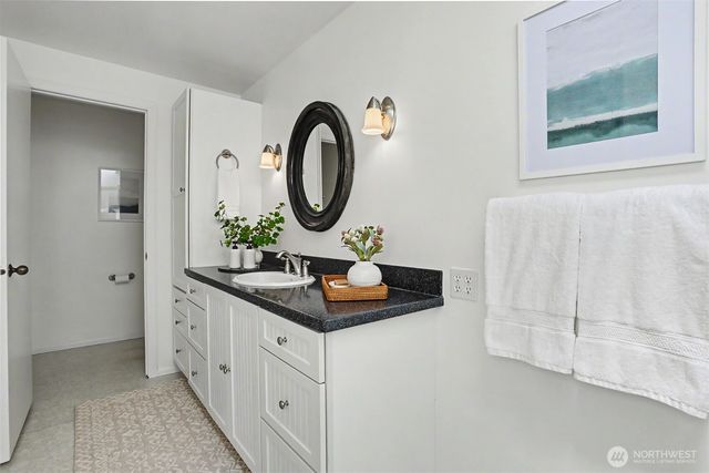 2631 NW 86th Street, Seattle, WA 98117