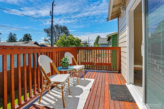 2631 NW 86th Street, Seattle, WA 98117
