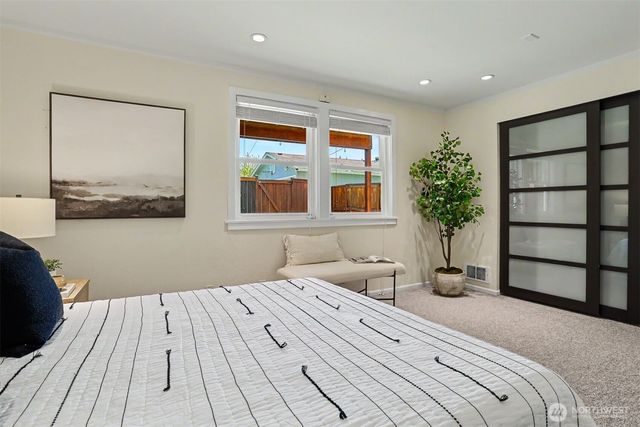 2631 NW 86th Street, Seattle, WA 98117