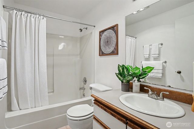 2631 NW 86th Street, Seattle, WA 98117