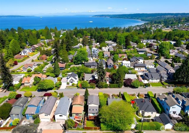 2631 NW 86th Street, Seattle, WA 98117