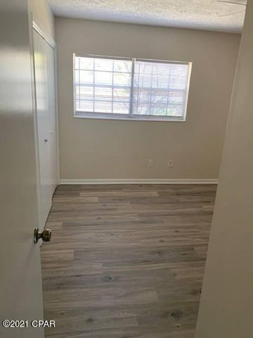 1527 Grace Avenue B, Panama City, FL 32405