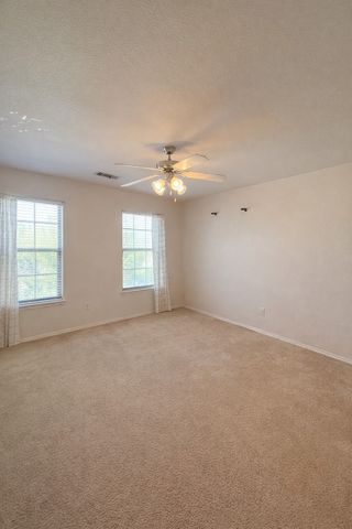 2835 Park Springs Drive, Grand Prairie, TX 75052