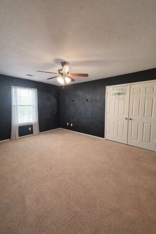 2835 Park Springs Drive, Grand Prairie, TX 75052