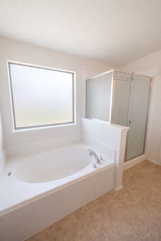 2835 Park Springs Drive, Grand Prairie, TX 75052