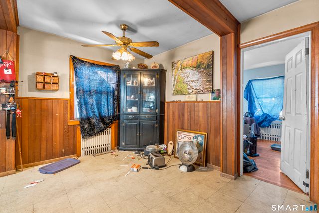 82 Foxcroft Drive, Manchester, CT 06040