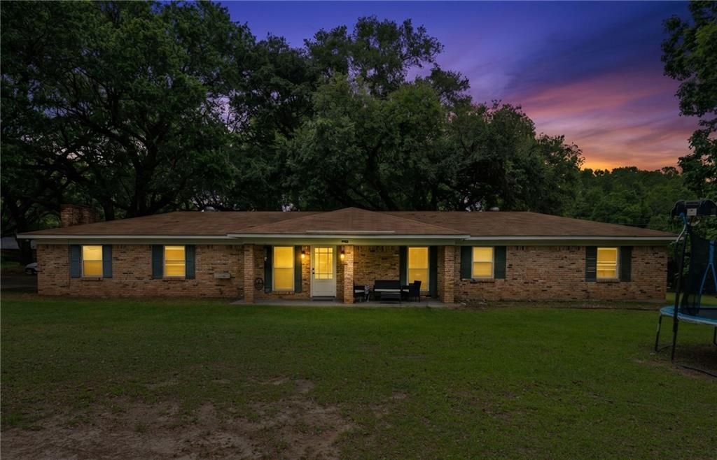 8771 Padgett Switch Road, Irvington, AL 36544