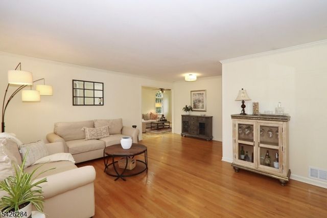 2036 Perry St, South Plainfield Boro, NJ 07080