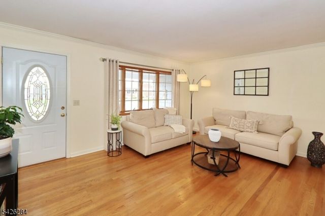 2036 Perry St, South Plainfield Boro, NJ 07080