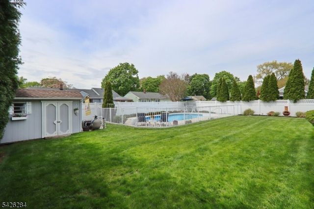 2036 Perry St, South Plainfield Boro, NJ 07080