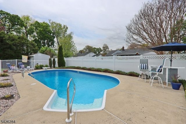 2036 Perry St, South Plainfield Boro, NJ 07080