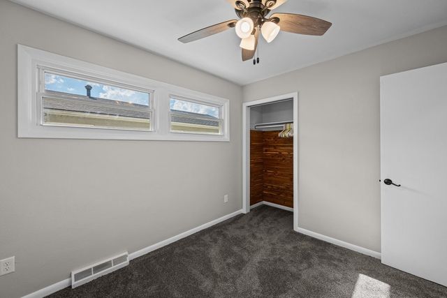 501 38th Street, Moline, IL 61265