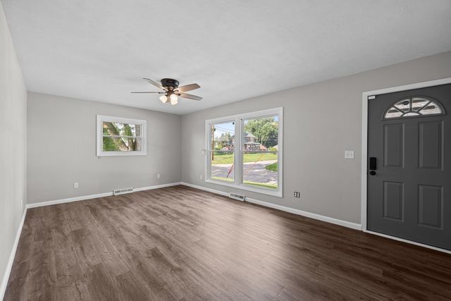 501 38th Street, Moline, IL 61265