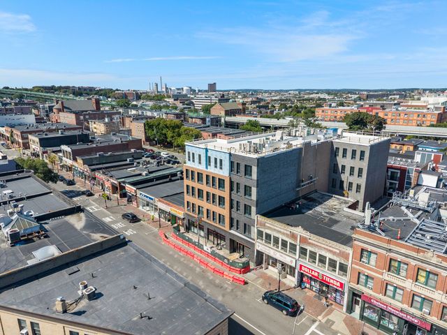 440 Broadway 403, Chelsea, MA 02150