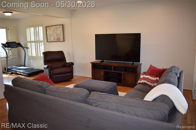 22629 Cranbrooke Drive, Novi, MI 48375