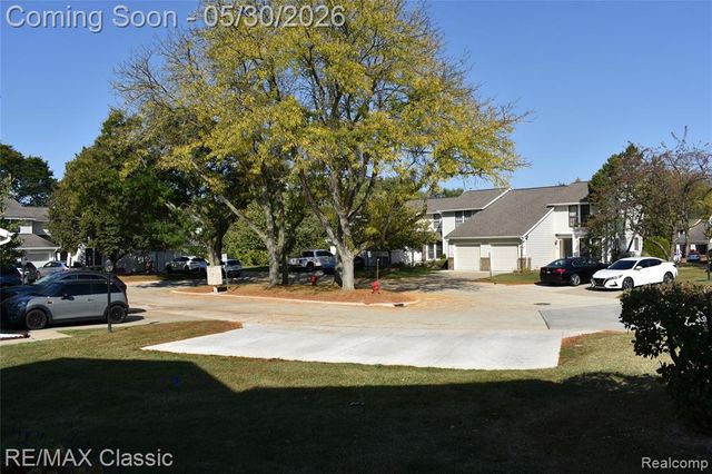 22629 Cranbrooke Drive, Novi, MI 48375